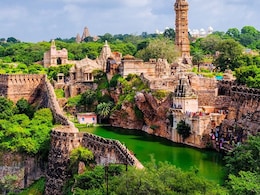 Anand Mahindra's Travel Tip: Why You Should See These Rajasthan Forts Anand Mahindra's Travel Tip: Why You Should See These Rajasthan Forts