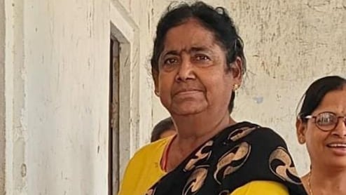 राजस्थान: स्कूल में बच्चों को पढ़ाते समय शिक्षिका की हार्ट अटैक से मौत, फूट-फूटकर रोए स्कूली बच्चे