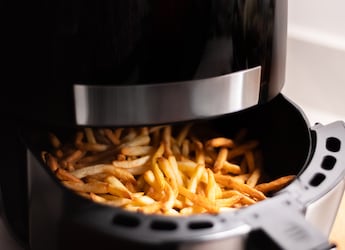 Why Your Air-Fried Potato Snacks Aren't Turning Crisp (And How To Fix It)