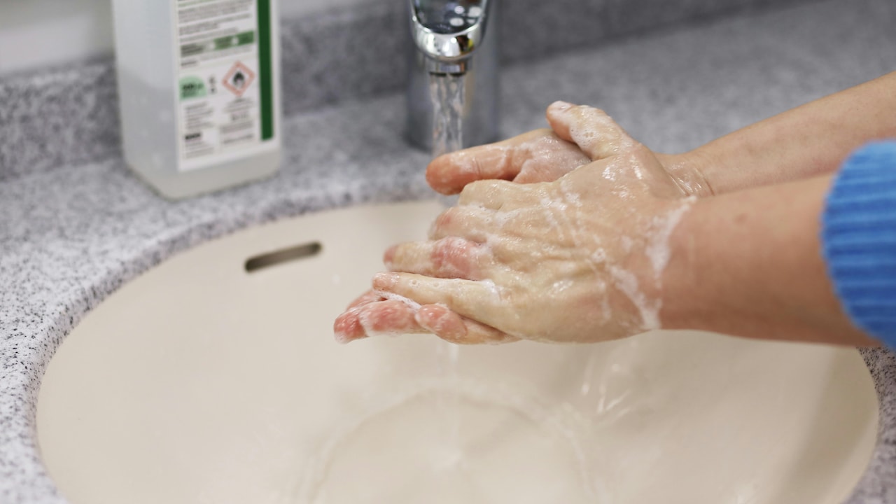  Which handwash offers the best value during Amazons Great Indian Festival?