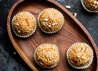 Diwali 2025: How To Swap Tempting Foods With Healthier Versions This Festive Season Diwali 2025: How To Swap Tempting Foods With Healthier Versions This Festive Season