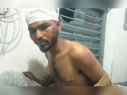 प्यार के लिए किया खेत पार, मिल गए प्रेमिका के परिजन और फिर कट गई आधी मूंछ, आधे सिर के भी बाल भी कटे प्यार के लिए किया खेत पार, मिल गए प्रेमिका के परिजन और फिर कट गई आधी मूंछ, आधे सिर के भी बाल भी कटे