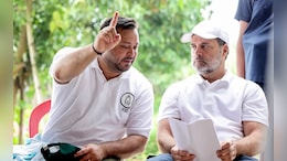 Mahagathbandhan Loses Ground In Bihar, Predict Exit Polls. PK Factor To Blame?