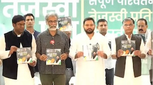 Tejashwi Yadav Presents Mahagathbandhan Manifesto, Promises Government Job For All Bihar Families Tejashwi Yadav Presents Mahagathbandhan Manifesto, Promises Government Job For All Bihar Families