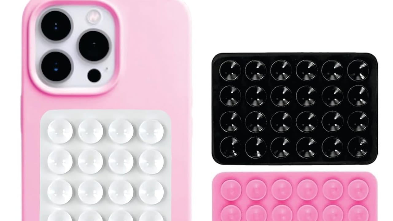 Upgrade your phone style with these 5 functional accessories you can't miss