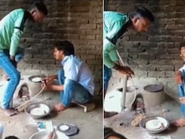 रोटी फुलाने के लिए शख्स ने किया साइकिल में हवा भरने वाले पंप का इस्तेमाल, जुगाड़ देख घूम जाएगा दिमाग! रोटी फुलाने के लिए शख्स ने किया साइकिल में हवा भरने वाले पंप का इस्तेमाल, जुगाड़ देख घूम जाएगा दिमाग!