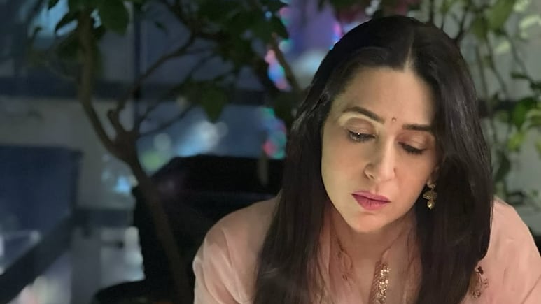 एक्स हस्बैंड संजय कपूर के संपत्ति विवाद के बीच करिश्मा कपूर ने शेयर किया क्रिप्टिक पोस्ट, लिखा- पॉजिटिविटी एक्स हस्बैंड संजय कपूर के संपत्ति विवाद के बीच करिश्मा कपूर ने शेयर किया क्रिप्टिक पोस्ट, लिखा- पॉजिटिविटी