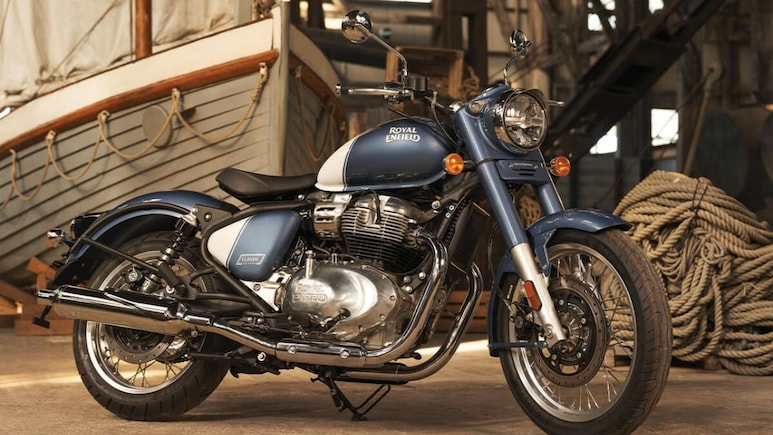 Royal Enfield Posts Highest Ever Monthly Sales With 43 Pc YoY Growth In September'25 Royal Enfield Posts Highest Ever Monthly Sales With 43 Pc YoY Growth In September'25
