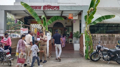 Akola News: अकोला हादरले! गजानन हॉस्पिटलमध्ये रुग्णाचे टोकाचे पाऊल; दरवाज्यातून समोर आले भयावह सत्य