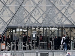 &quot;We Failed&quot;: France&#039;s Minister Says Louvre Museum Heist Hit Country&#039;s Image
