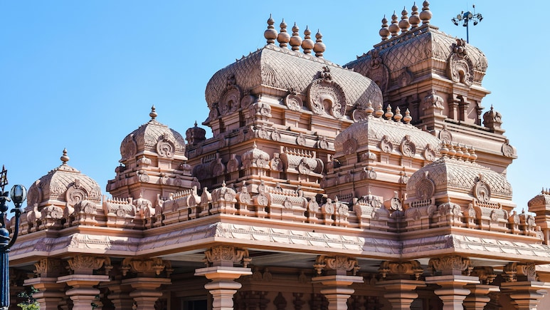 7 Temples You Can Visit Across India This Diwali For A Divine Experience