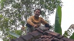 High Drama In Kerala As Man Hacks Father, Holds Police At Bay For Hours
