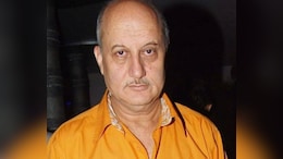 अनुपम खेर ने कोविड के दिनों को किया याद, सुनाई कविता