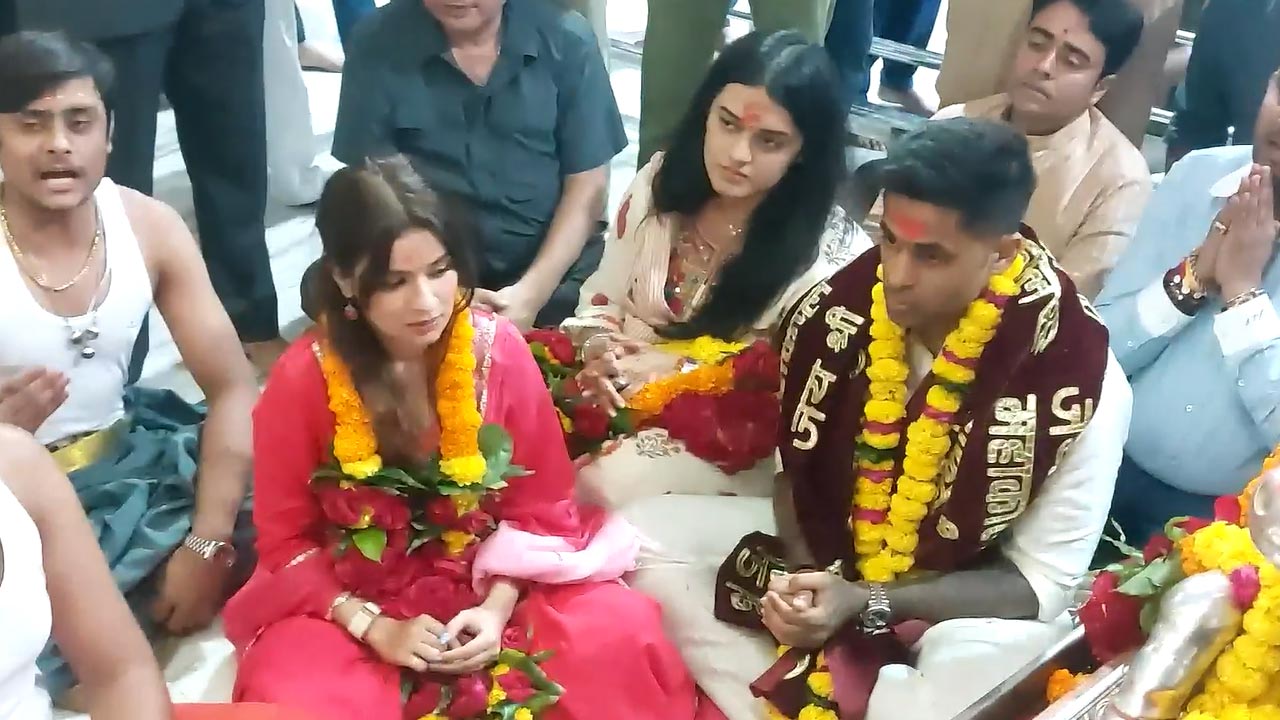 Indian Cricketer Suryakumar Yadav, Wife Seek Blessings At Ujjain's Mahakal