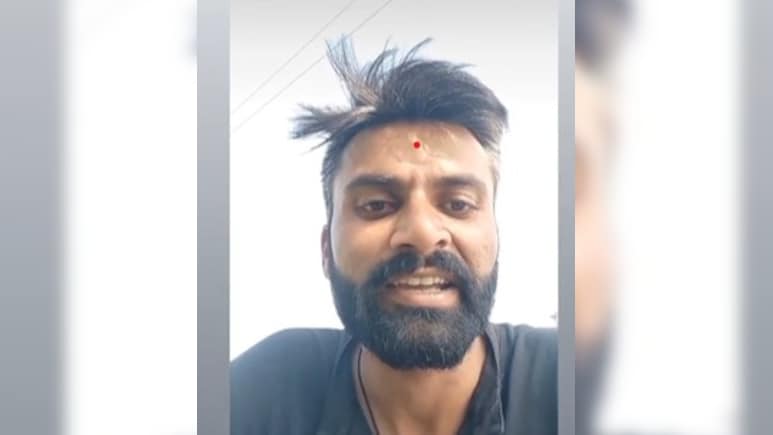 Rajasthan: पाली में लिव-इन पार्टनर से परेशान युवक ने की आत्महत्या, सुसाइड से पहले रिकॉर्ड किया वीडियो Rajasthan: पाली में लिव-इन पार्टनर से परेशान युवक ने की आत्महत्या, सुसाइड से पहले रिकॉर्ड किया वीडियो