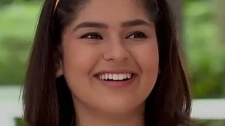 तारक मेहता का उल्टा चश्मा की सोनू ने मां के साथ बिकिनी में दिए पोज, सोशल मीडिया यूजर्स देने लगे ज्ञान