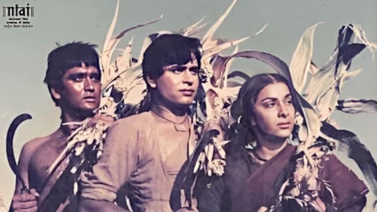 ऑस्कर के लिए नॉमिनेट होने वाली पहली इंडियन फिल्म, 28 वर्षीय एक्ट्रेस बनीं थीं 28 और 30 साल के बेटों की मां