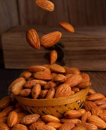 10 Benefits Of Consuming Almonds
