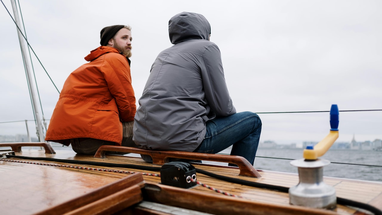 Top 5 Outdoor Jackets That Work for City Life And Adventure Travel Top 5 Outdoor Jackets That Work for City Life And Adventure Travel