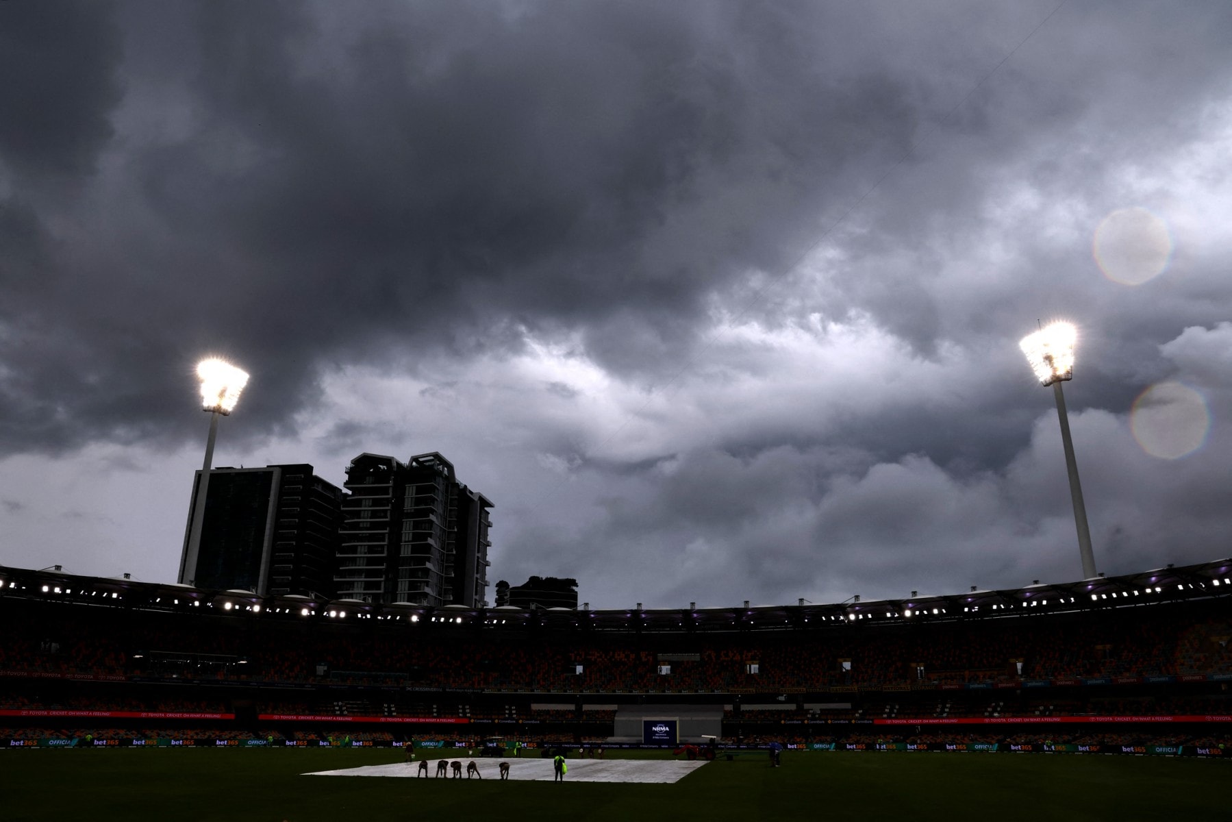 5th T20I LIVE: Match Abandoned Due To Rain; India Clinch Series 2-1 vs Aus