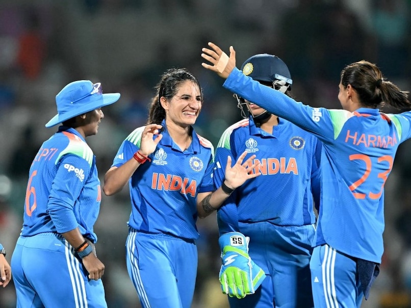 India vs South Africa Final LIVE Score, ICC Women's ODI World Cup 2025: Disciplined India Eye Wickets As South Africa Chase 299