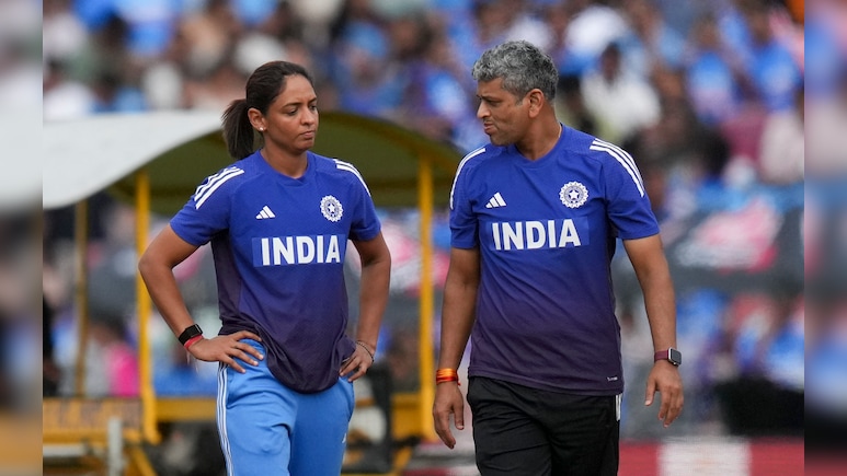 'कई चीजों को आजमा रहे...' T20 वर्ल्ड कप से पहले अमोल मुजुमदार ने टीम इंडिया की तैयारियों को लेकर कही ये बात