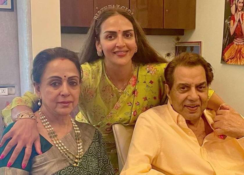 When Dharmendra Booked An Entire Nursing Home For Hema Malini's Privacy Ahead Of Esha Deol's Birth