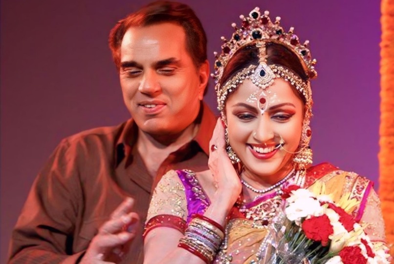 "My Personal Loss Is Indescribable": Hema Malini On Husband Dharmendra's Death
