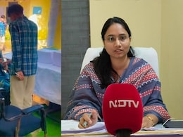 Sagar:  इस महिला अधिकारी की अनुठी पहल से बदलीं सरकारी स्कूलों की तस्वीर, बच्चों तक खुद पहुंच सुन रही समस्या