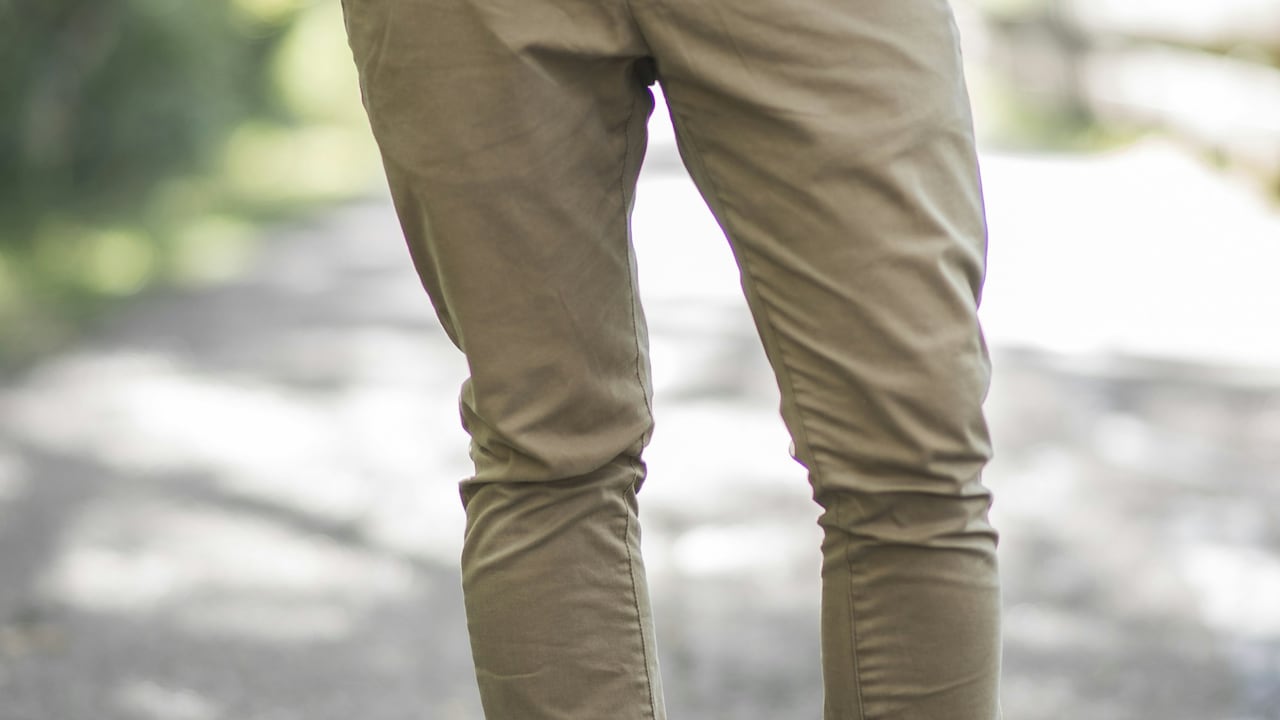 The Right Trouser Rise For Men Who Sit At Desks All Day The Right Trouser Rise For Men Who Sit At Desks All Day