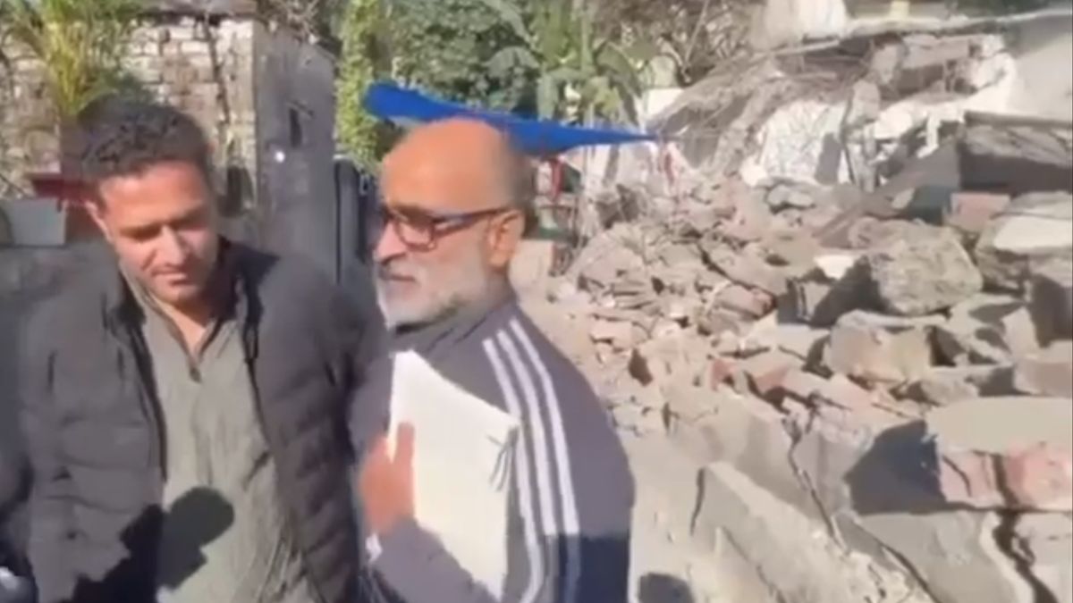 J&K Journalist's House Demolition Sparks Row, Hindu Neighbours Gift Him Plot