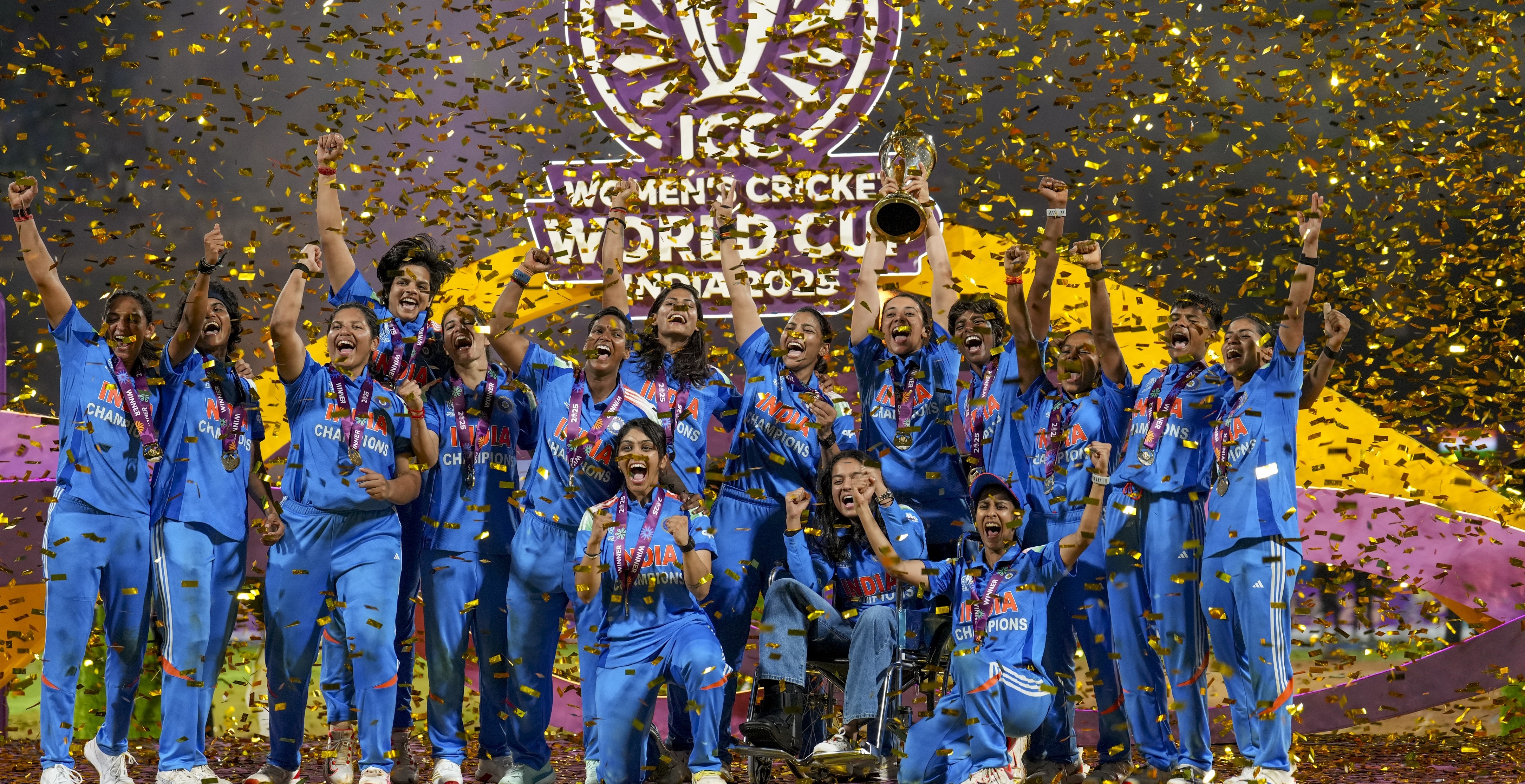 IND vs SA Final Highlights: बेटियों ने कर ली दुनिया मुठ्ठी में...दक्षिण अफ्रीका को हरा भारतीय महिला टीम पहली बार बनी वर्ल्ड चैंपियन