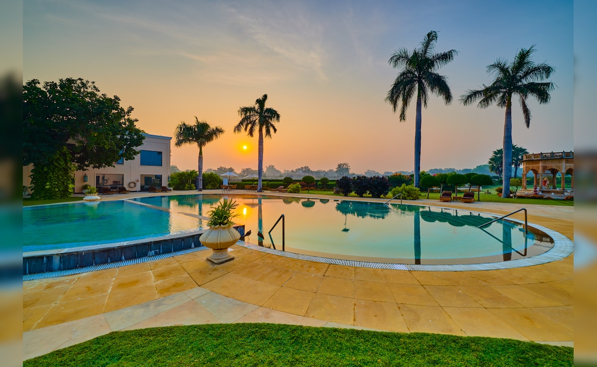 LaLiT Temple View Hotel LaLiT Temple View Hotel