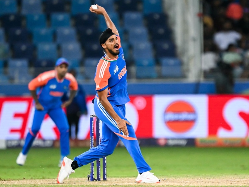 IND vs AUS LIVE Score, 3rd T20I: India Pay Heavy Price As Comeback Star Drops Absolute Sitter