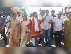 Video: Heated Exchange Between BJP MLA, Party Official During &#039;Unity March