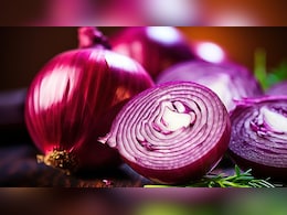 प्याज में कौन सा विटामिन होता है? डॉक्टर से जानें सर्दी में रोज प्याज खाने से आपको क्या-क्या फायदे मिल सकते है