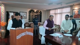 स्पीकर वासुदेव देवनानी ने दिलाई प्रमोद जैन भाया  को विधायक पद की शपथ,  विधानसभा में बढ़ेगी कांग्रेस की ताकत