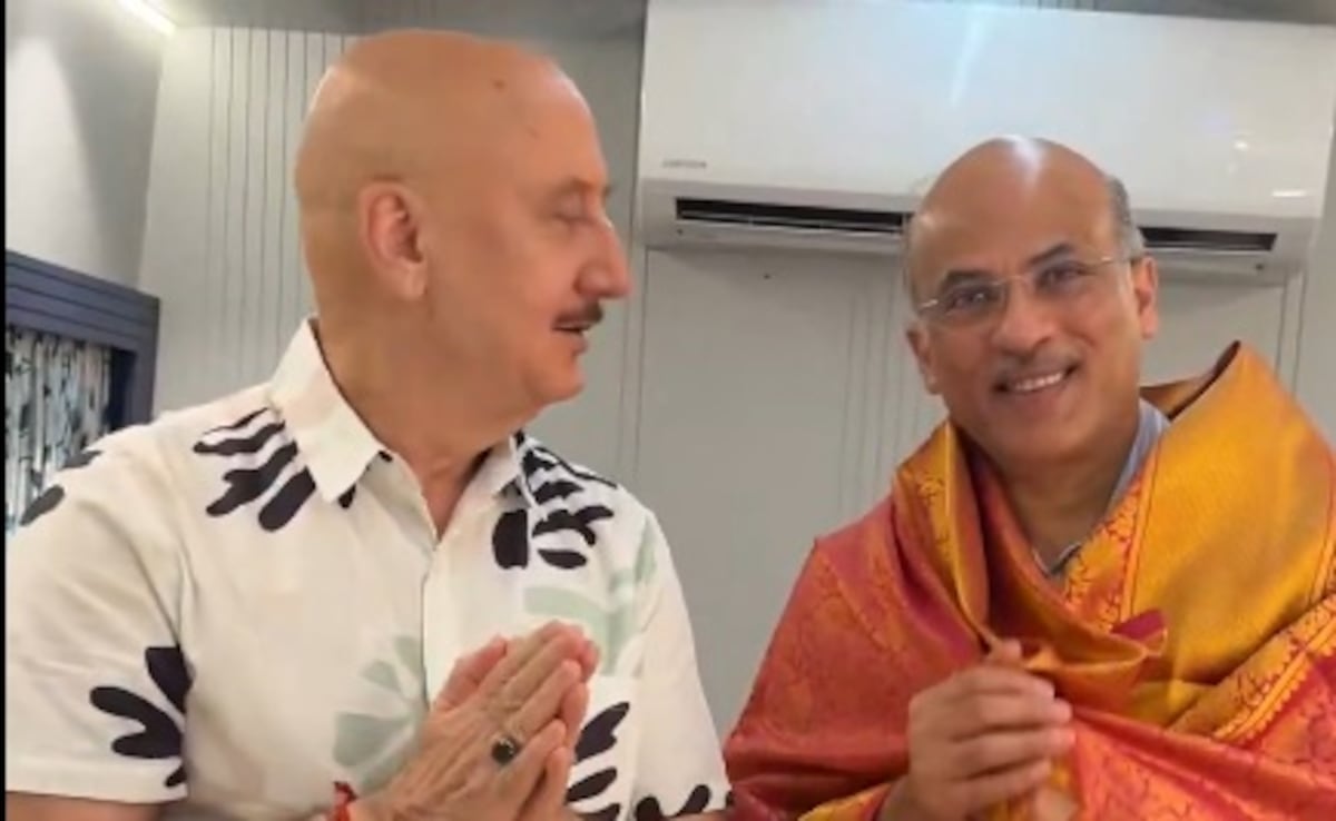 अनुपम खेर ने अपनी 549वीं फिल्म का किया ऐलान, डायरेक्टर सूरज बड़जात्या के साथ शुरू की शूटिंग