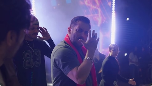 ‘दबंग: द टूर’ के 9 साल पूरे होने सलमान खान ने शेयर किया वीडियो, भाईजान के अंदाज पर फिदा हुए फैंस