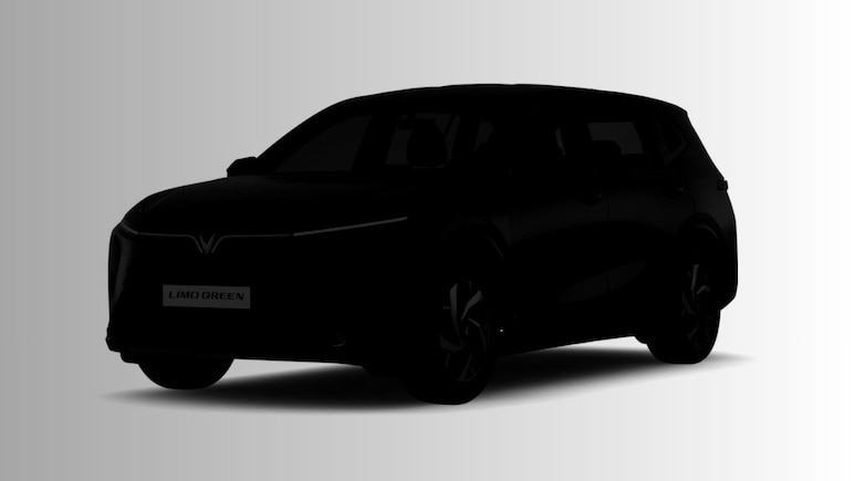 VinFast Limo Green 7-Seater SUV Snapped Testing In India