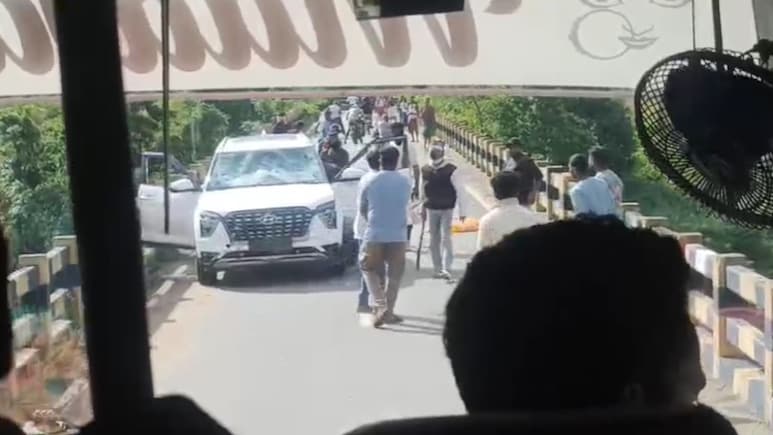 Businessman Was On Way Home, Stopped On Bridge, Robbed Off Rs 10 Lakh