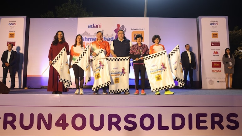 अदाणी अहमदाबाद मैराथन: सेना के सम्मान में मैदान में उतरे 24 हजार से अधिक धावक, दिया बड़ा संदेश