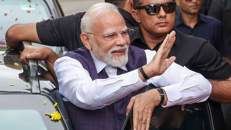 बिहार की प्रचंड जीत से गदगद मोदी सरकार, लेबर कोड के बाद ठंडे बस्ते में पड़े सुधारों को मिलेगी रफ्तार