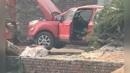 Suicide Bomber's Red EcoSport Was Used To Transport Ammonium Nitrate: Sources