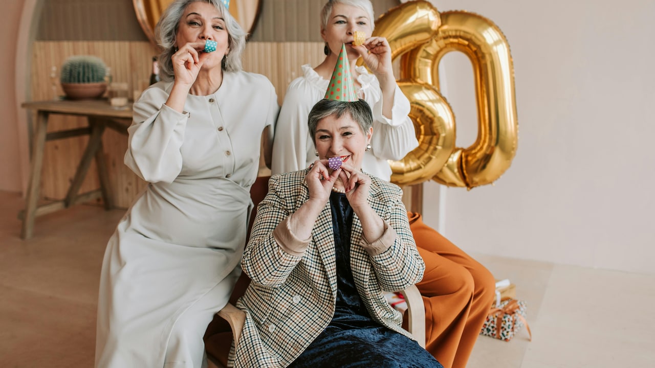 Create interesting photo booth corners to create cherished memories Create interesting photo booth corners to create cherished memories