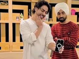 "Diljit Dosanjh Replaced Me In <i>Ba***ds</i>, SRK's Company Offered Me Insane Compensation," Recalls Singer Divya Kumar