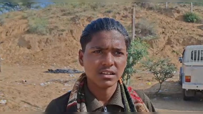 पुष्‍कर का दीपक कभी नहीं गया स्‍कूल, इंग्‍ल‍िश और स्‍पेन‍िश जैसी 12 भाषाओं में फर्राटेदार करता है बात