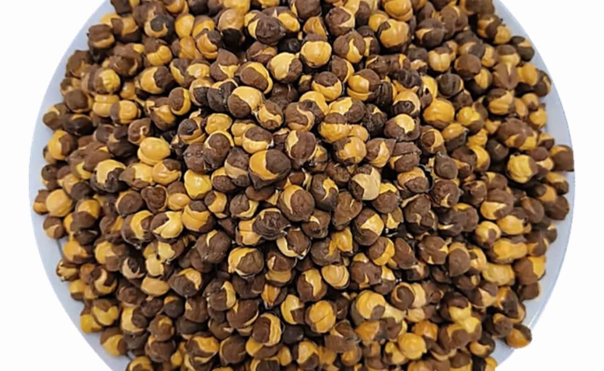 भुना चना खाने के फ़ायदे, भुना चना, फुटाना के फ़ायदे, भुना चना के लाभ, भुना चना खाने का सही तरीका, Roasted Chana Benefits, Roasted Chickpeas, Health benefits of chana, Bhuna Chana for weight loss, वज़न घटाने के लिए भुना चना, डायबिटीज़ में भुना चना, भुना चना कब खाना चाहिए, भुना चना और प्रोटीन, भुना चना खाने के नुकसान, Roasted Chana for weight loss, Roasted Chana for diabetics, when to eat roasted chana, protein in roasted chana, side effects of eating bhuna chana, भुना चना पोषण, फुटाना न्यूट्रिशन, देसी स्नैक, हेल्दी स्नैक आइडिया, कब्ज़ में भुना चना, Roasted chana nutrition, futana nutrition, best desi snack, healthy snack ideas, roasted chana for constipation, Latest and Breaking News on NDTV