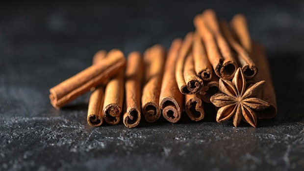 benefits of eating cinnamon in winter  