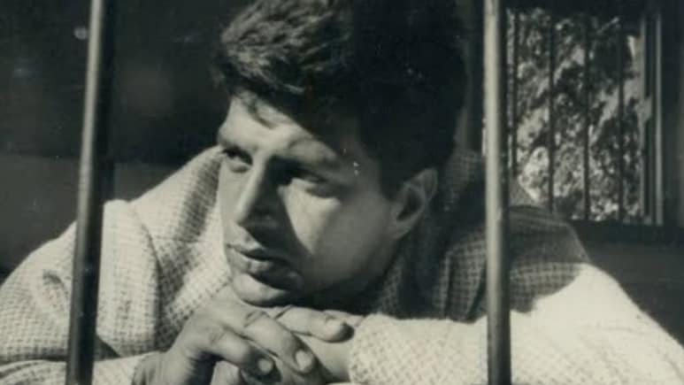 बचपन में धर्मेंद्र का मनपसंद था ये रेलवे स्टेशन, खेल-कूद के बाद सपने देखने का ठिकाना हुआ करता था वो